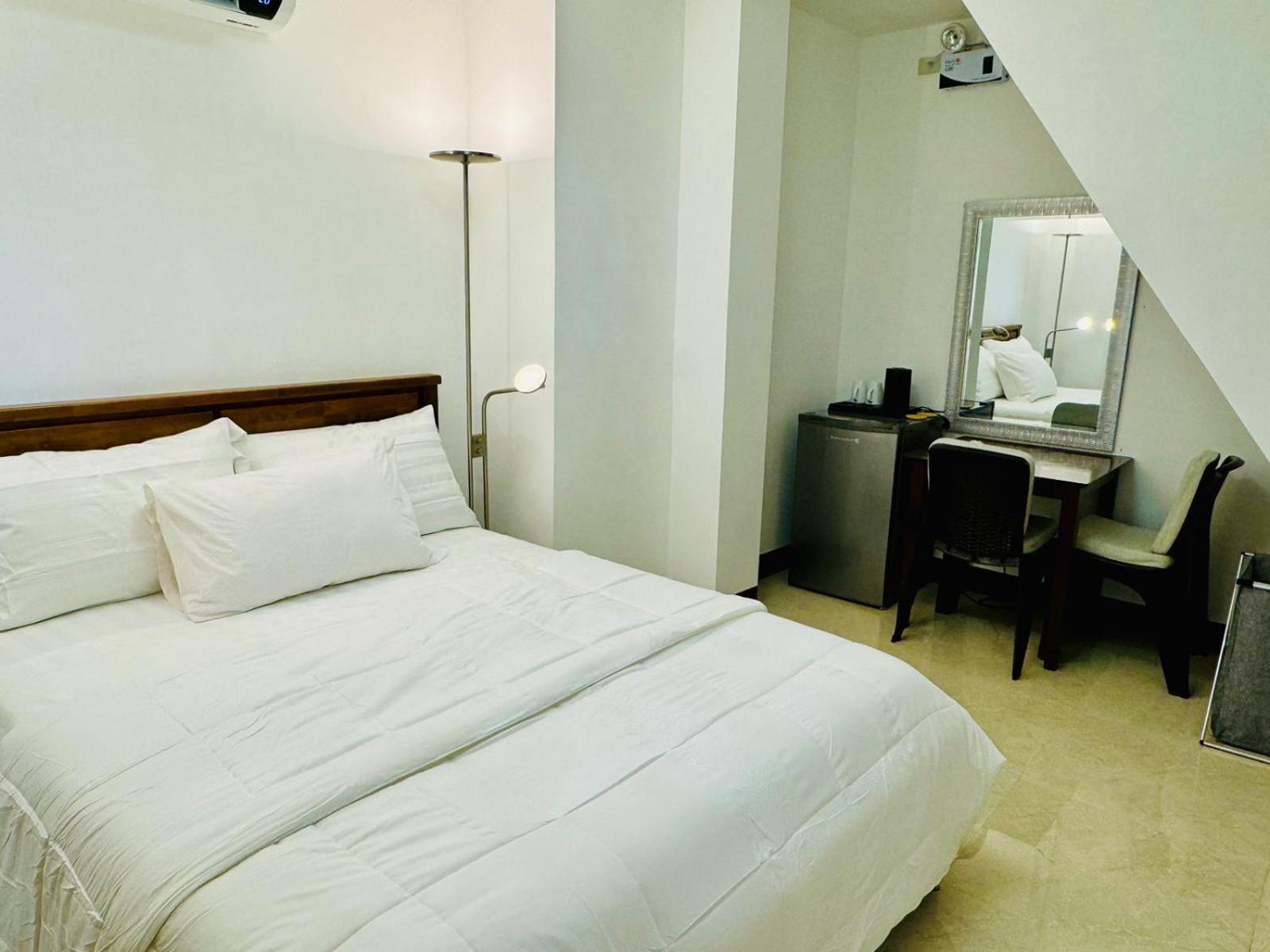 Serena Rooms Эль-Нидо Экстерьер фото